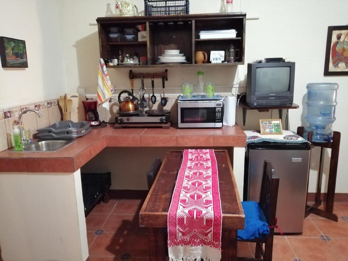 Отель Casa Ichik Antigua Guatemala Экстерьер фото