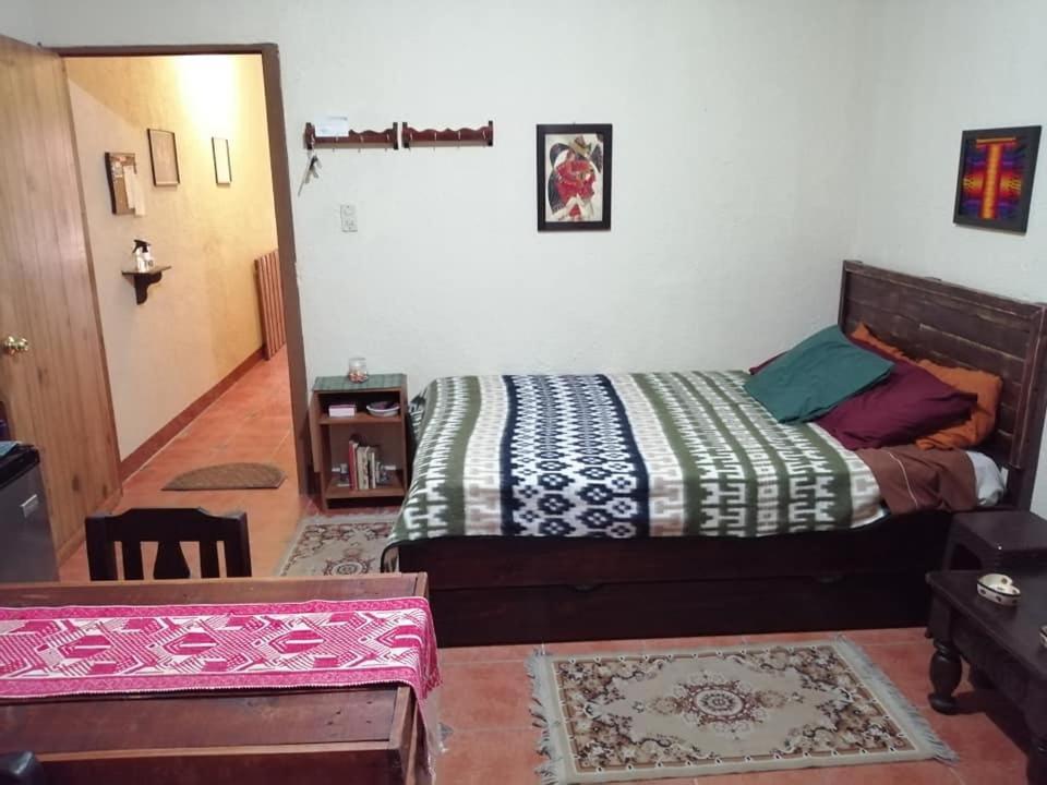 Отель Casa Ichik Antigua Guatemala Экстерьер фото